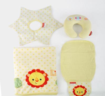 美泰寶寶出行全攻略 吸汗巾、口水巾、U型枕與防風毯的組合奧秘